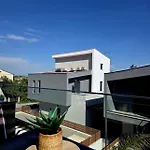 Diamond Deluxe Loft Nea Iraklitsa