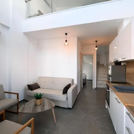 Daire Diamond Deluxe Loft *