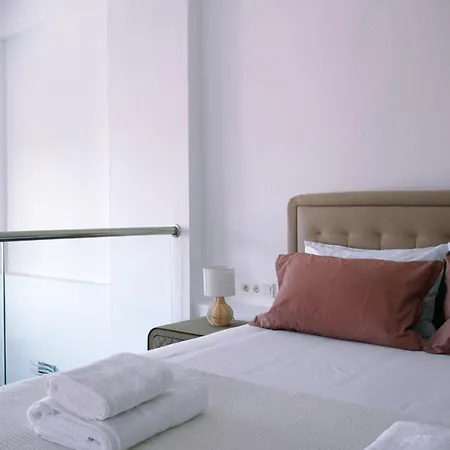 Diamond Deluxe Loft * Nea Iraklitsa