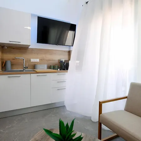 Diamond Deluxe Loft
