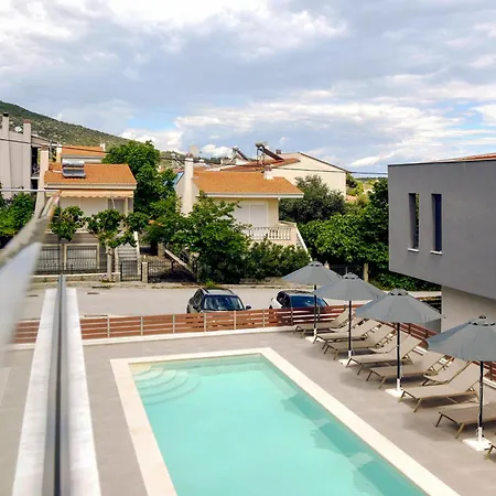 Diamond Deluxe Loft Nea Iraklitsa