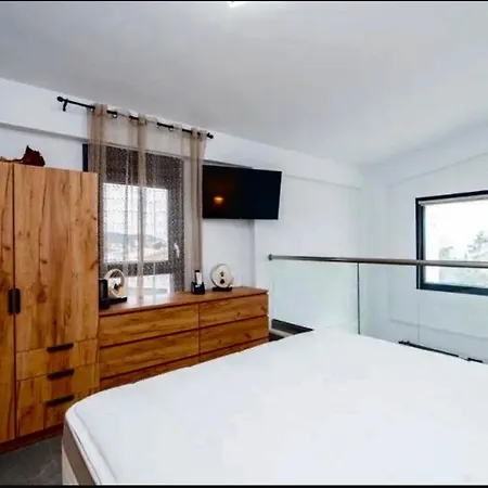 Lägenhet Diamond Deluxe Loft Nea Iraklitsa