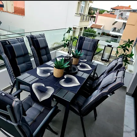 Diamond Deluxe Loft Lägenhet *