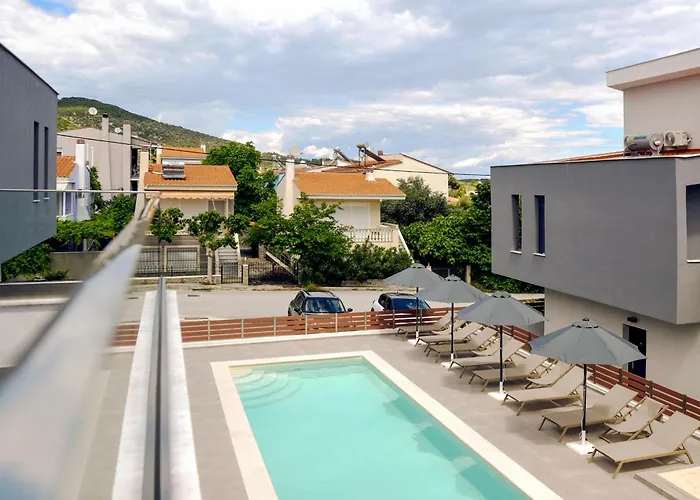 Diamond Deluxe Loft Nea Iraklitsa