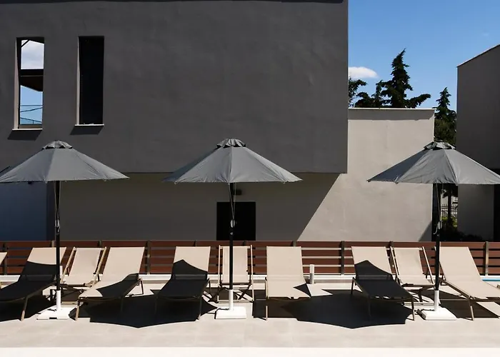 Diamond Deluxe Loft * Nea Iraklitsa