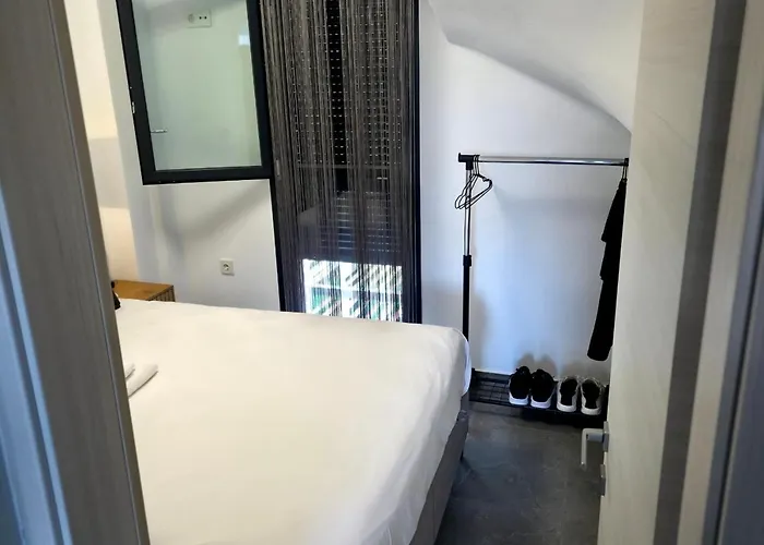 Diamond Deluxe Loft * Nea Iraklitsa